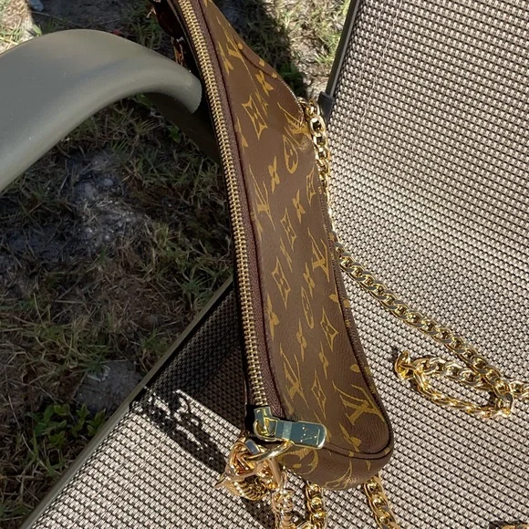 Louis Vuitton Monogram Crossbody Bag with Gold Chain - Picture 8 of 11